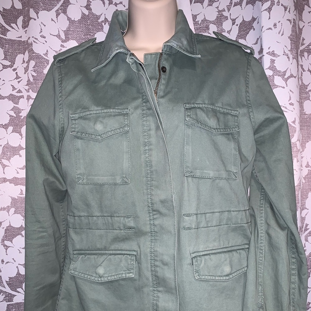 Levi’s Women Military Style Jacket